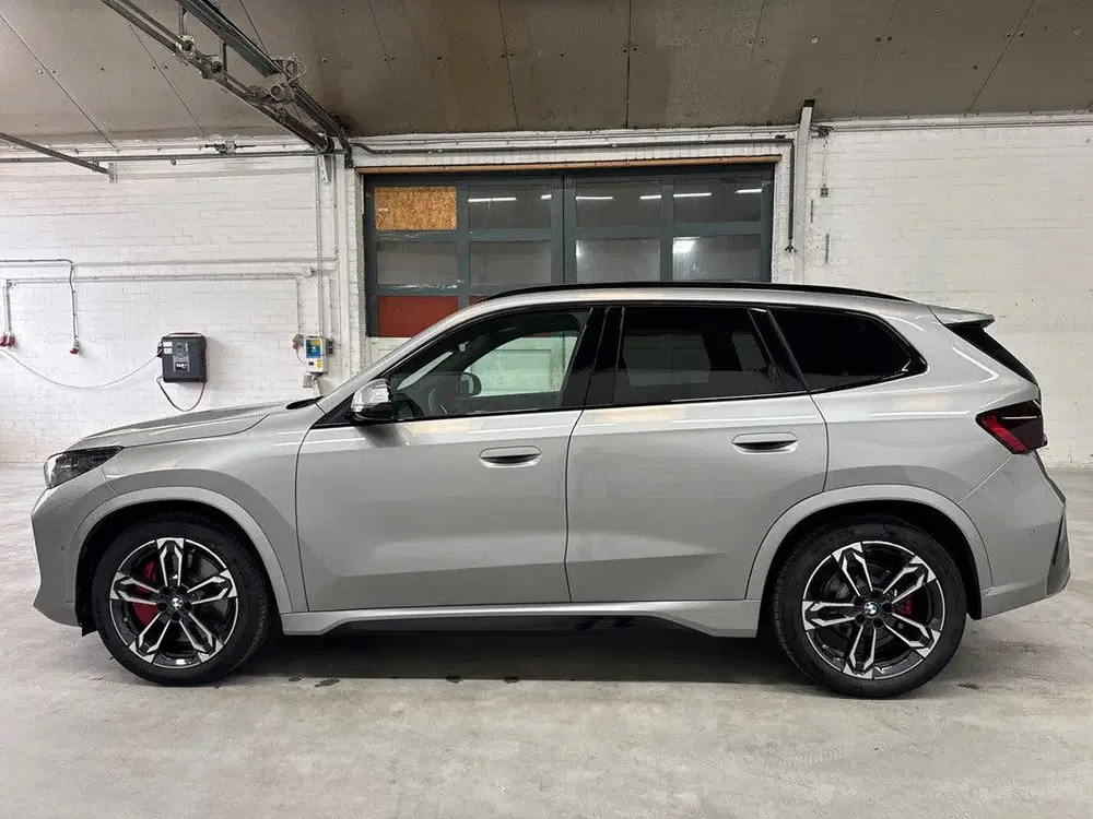 BMW iX1 EDrive20 67 kWh M Sport Edition uit 2026, foto 2