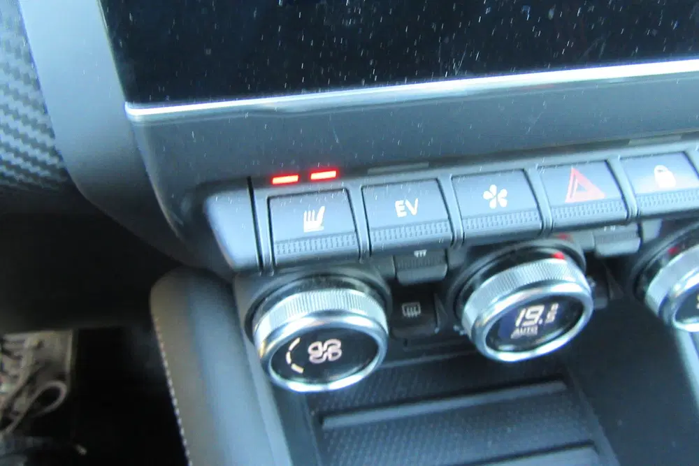 Renault Captur 1.6 E-Tech Plug-in Hybrid 160 R.S. Line uit 2022, foto 17