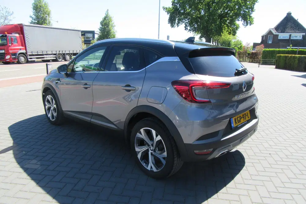 Renault Captur 1.6 E-Tech Plug-in Hybrid 160 R.S. Line uit 2022, foto 5