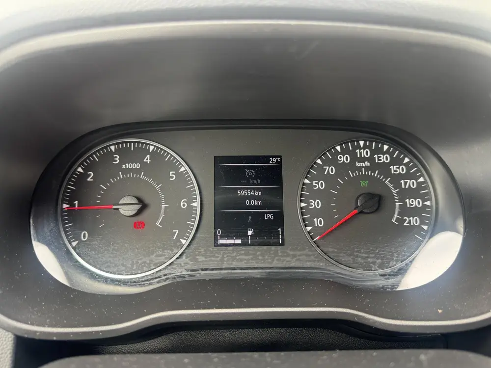 Dacia Duster 1.0 TCe Bi-Fuel Comfort | Trekhaak | Navigatie uit 2021, foto 4