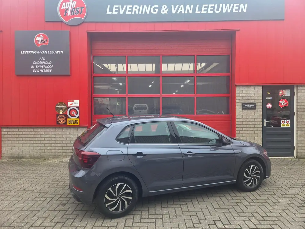 Volkswagen Polo 1.0 TSI Life Cruise control/ Navigatie/ Appl uit 2022, foto 4