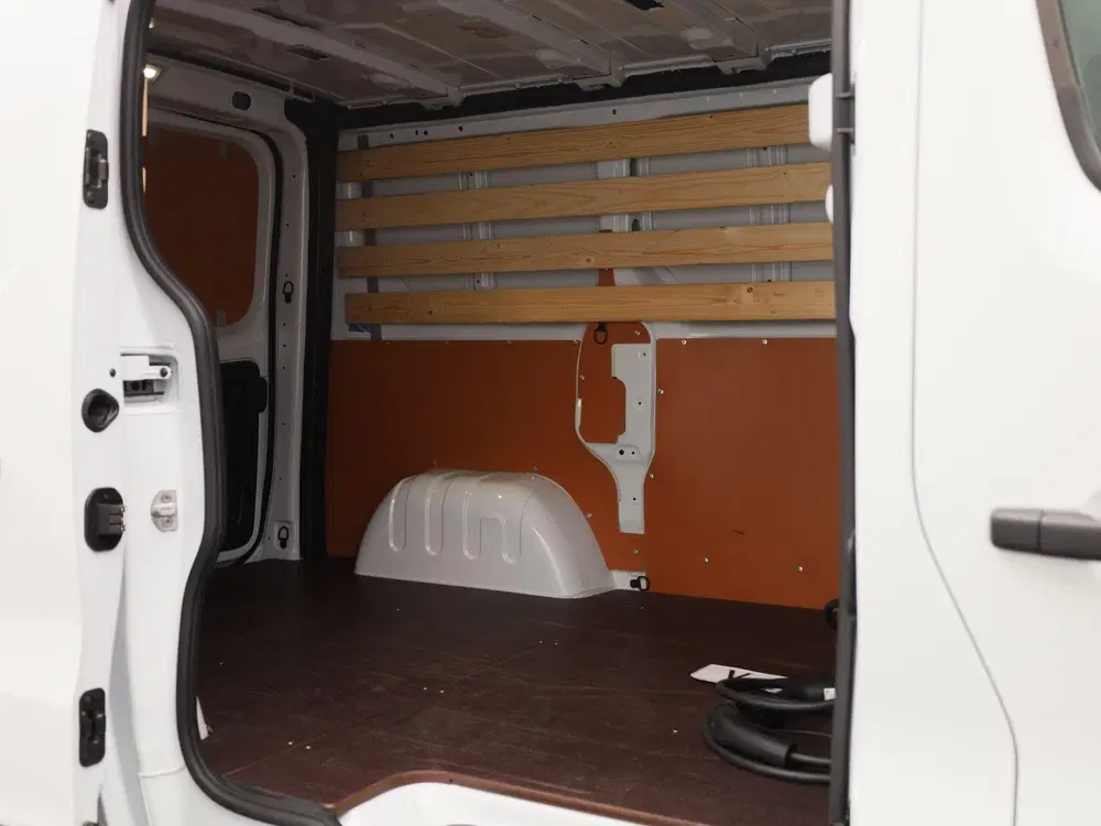 Renault Trafic T29 L1H1 Advance 52 kWh uit 2026, foto 13