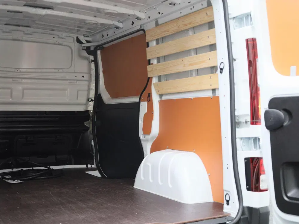 Renault Trafic T29 L1H1 Advance 52 kWh uit 2026, foto 16