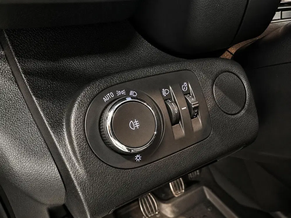 Opel Combo 1.5D L1H1 102 pk Edition Navigatie Apple C uit 2023, foto 13