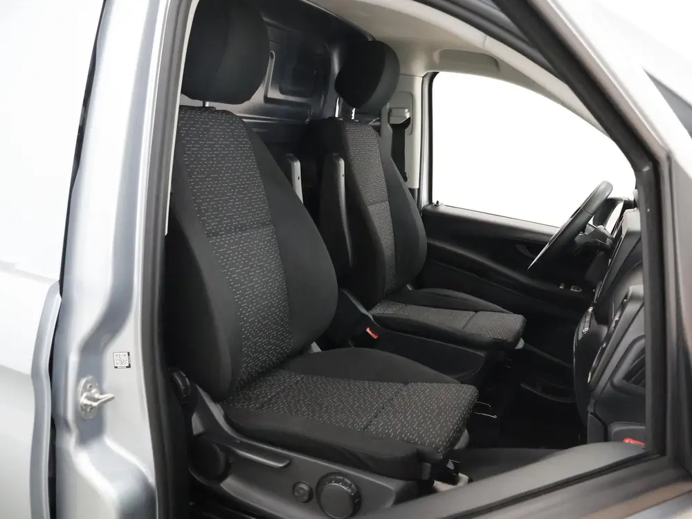 Mercedes-Benz Vito 116 CDI uit 2024, foto 10