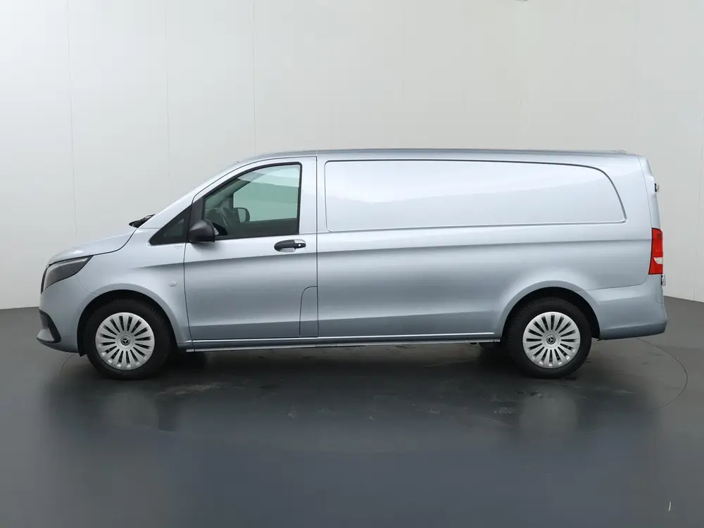 Mercedes-Benz Vito 116 CDI uit 2024, foto 5