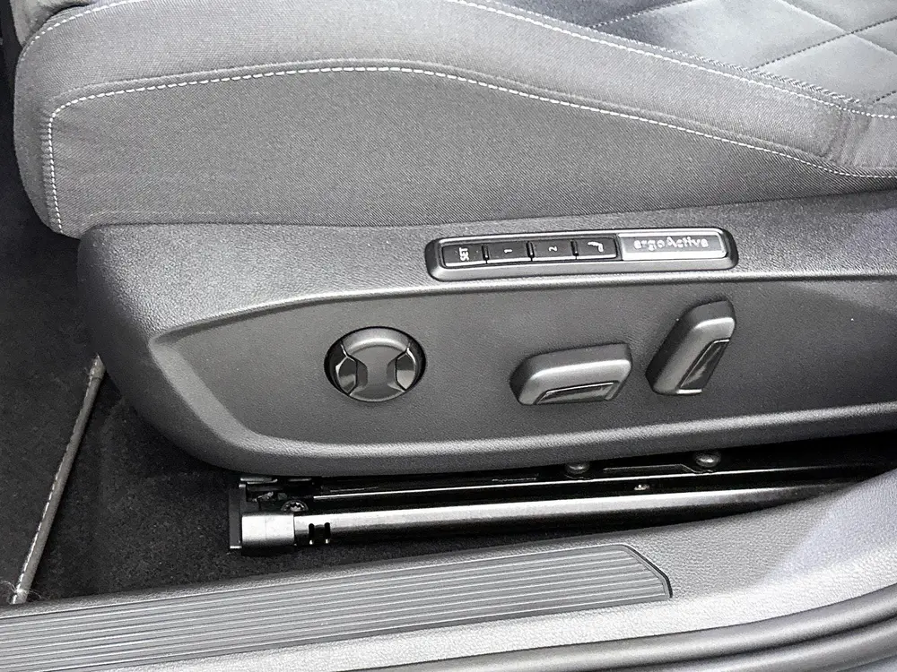 Volkswagen Golf 1.4 eHybrid Style | 204 PK | Soh 100% | Park uit 2021, foto 16