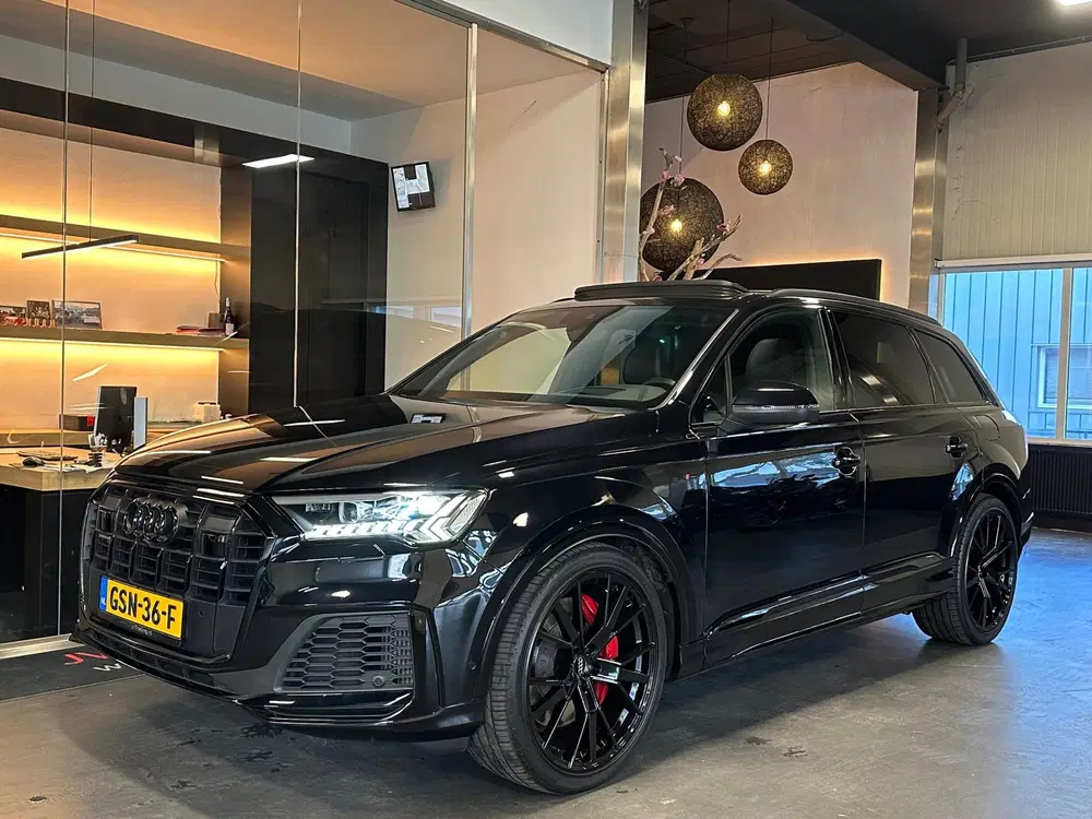 Audi Q7 60 462pk 3.0 V6 TFSI e quattro Competition uit 2020, foto 13