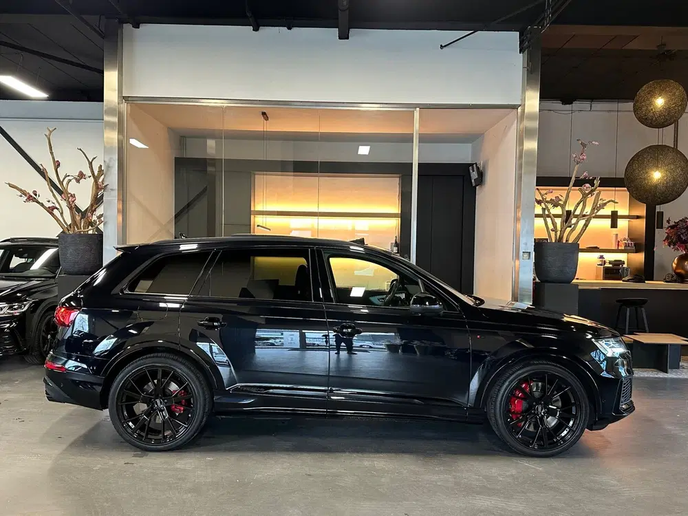Audi Q7 60 462pk 3.0 V6 TFSI e quattro Competition uit 2020, foto 3