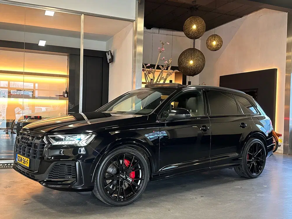 Audi Q7 60 462pk 3.0 V6 TFSI e quattro Competition uit 2020, foto 4