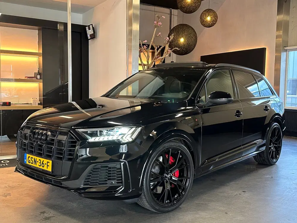 Audi Q7 60 462pk 3.0 V6 TFSI e quattro Competition uit 2020, foto 5