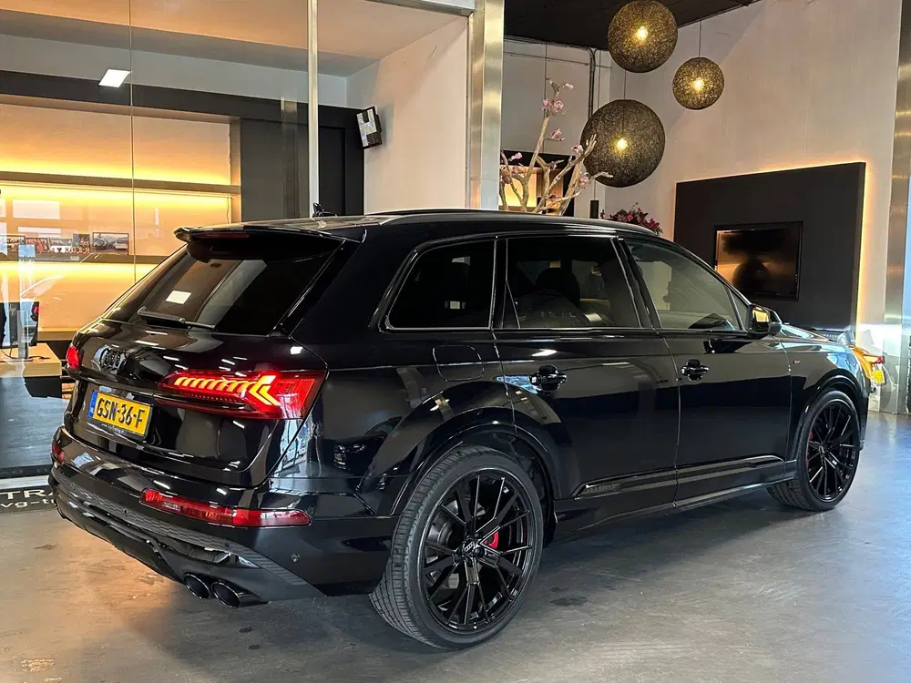Audi Q7 60 462pk 3.0 V6 TFSI e quattro Competition uit 2020, foto 7