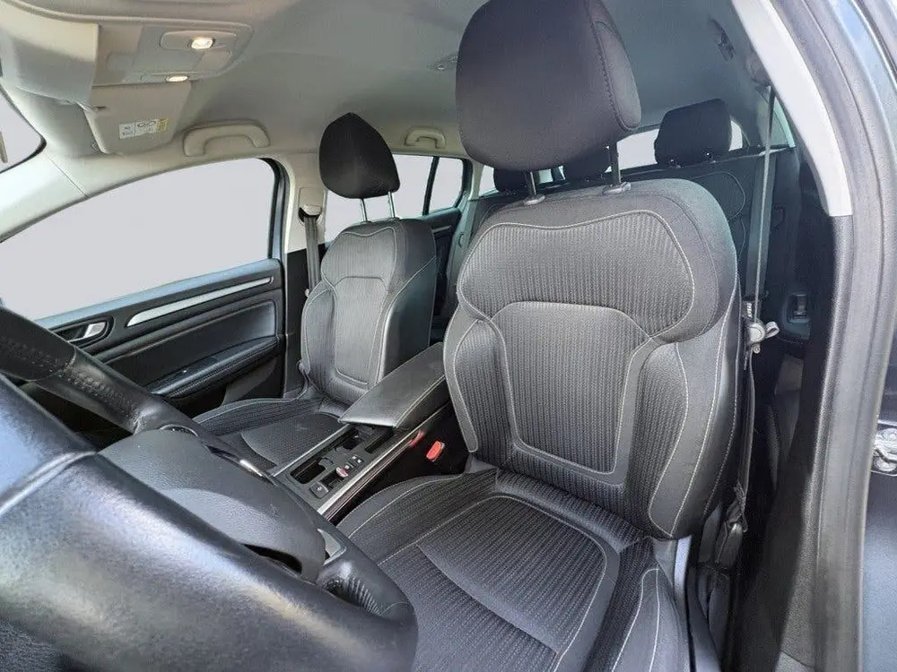 Renault Mégane 1.3 TCE GT-LINE 140 PK uit 2019, foto 11