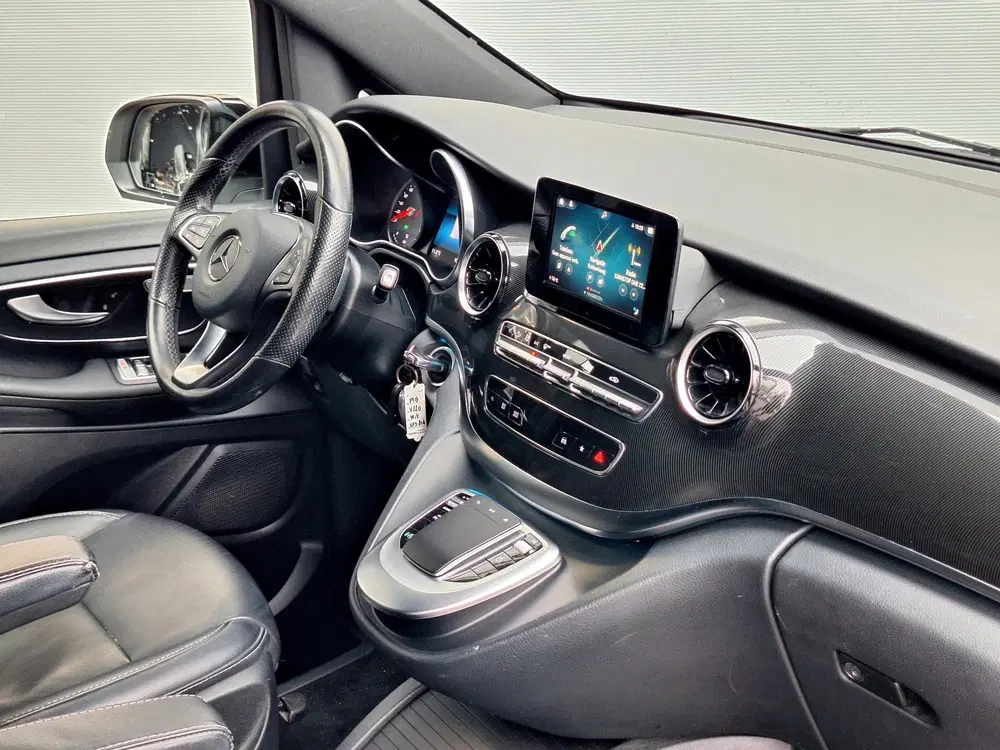 Mercedes-Benz V-Klasse 220d Lang DC uit 2020, foto 8