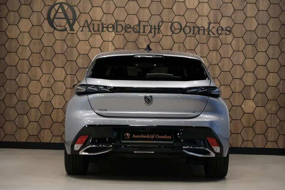 Peugeot 308 1.2 PureTech GT *Leder uit 2024, foto 4