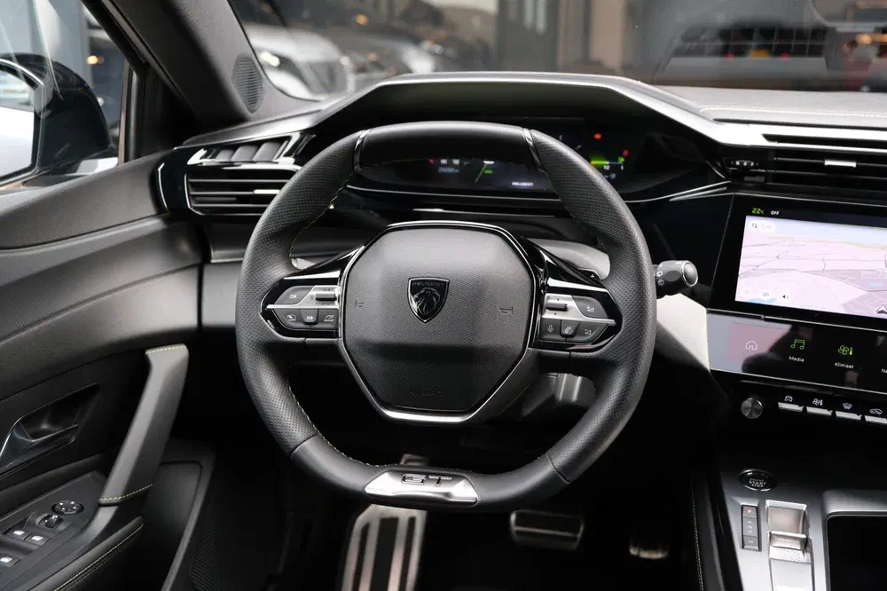 Peugeot 308 1.2 PureTech GT *Leder uit 2024, foto 8
