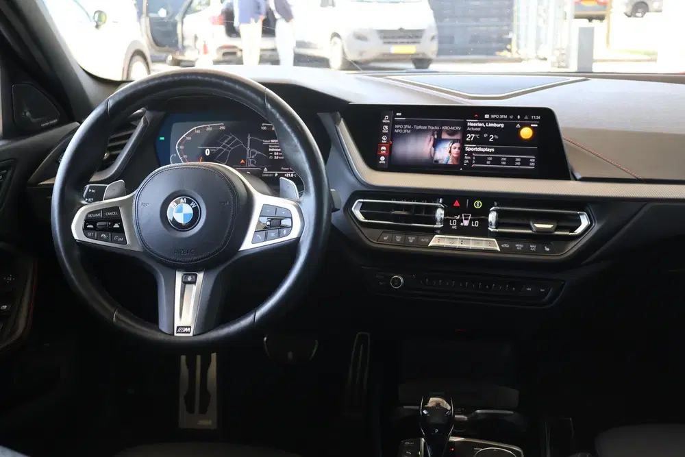 BMW 1-serie 128ti High Executive Edition uit 2021, foto 12