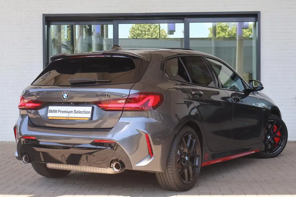 BMW 1-serie 128ti High Executive Edition uit 2021, foto 2