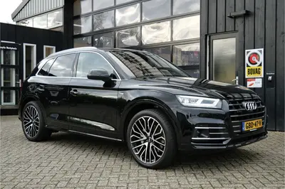 Audi Q5 55 TFSI e Quattro Competition uit 2020