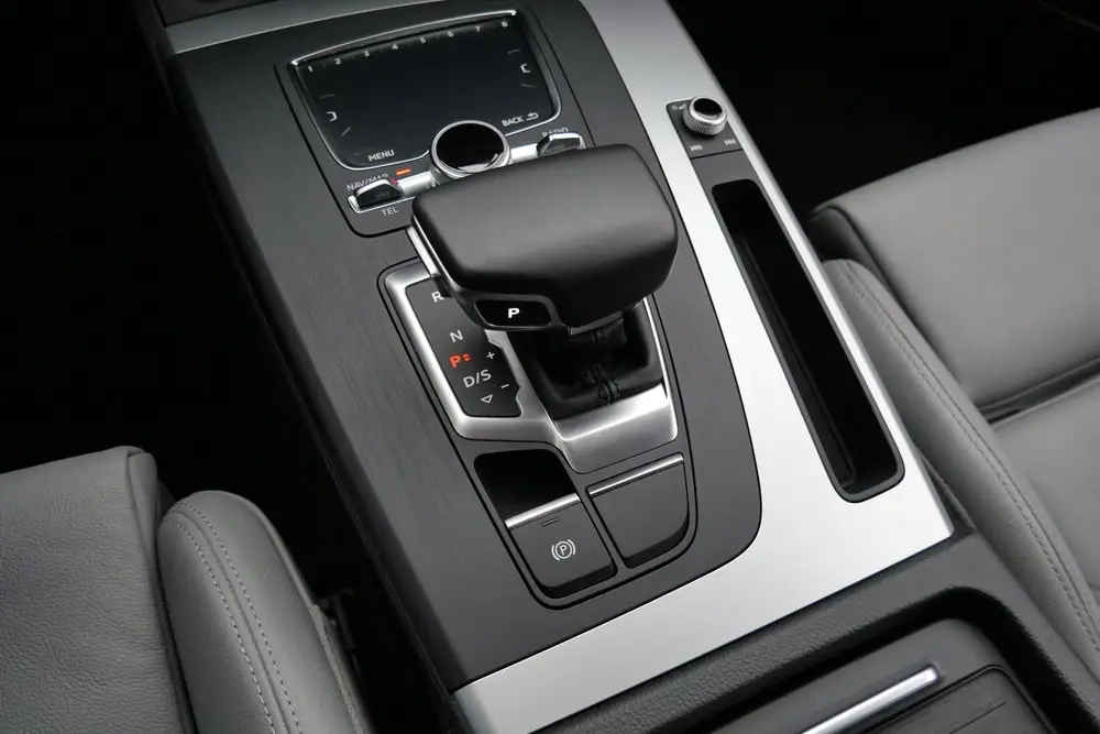 Audi Q5 55 TFSI e Quattro Competition uit 2020, foto 8
