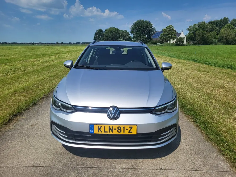 Volkswagen Golf Variant 1.5 TSI Life Business 75.860km 2022 uit 2022, foto 17