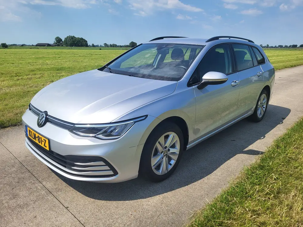 Volkswagen Golf Variant 1.5 TSI Life Business 75.860km 2022 uit 2022, foto 2
