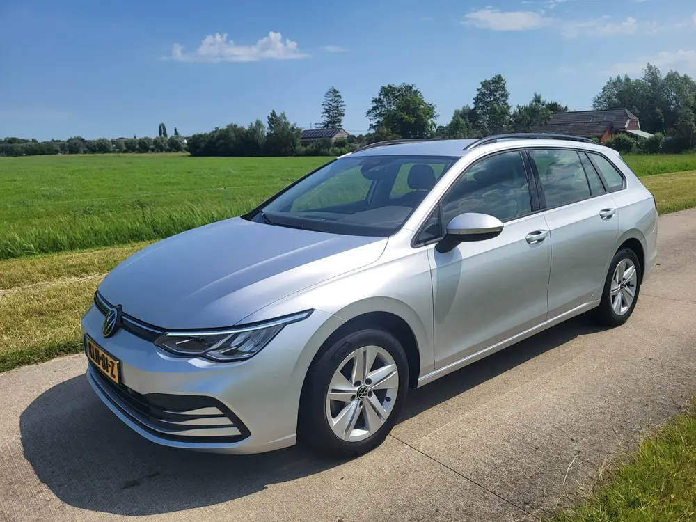 Volkswagen Golf Variant 1.5 TSI Life Business 75.860km 2022 uit 2022, foto 6
