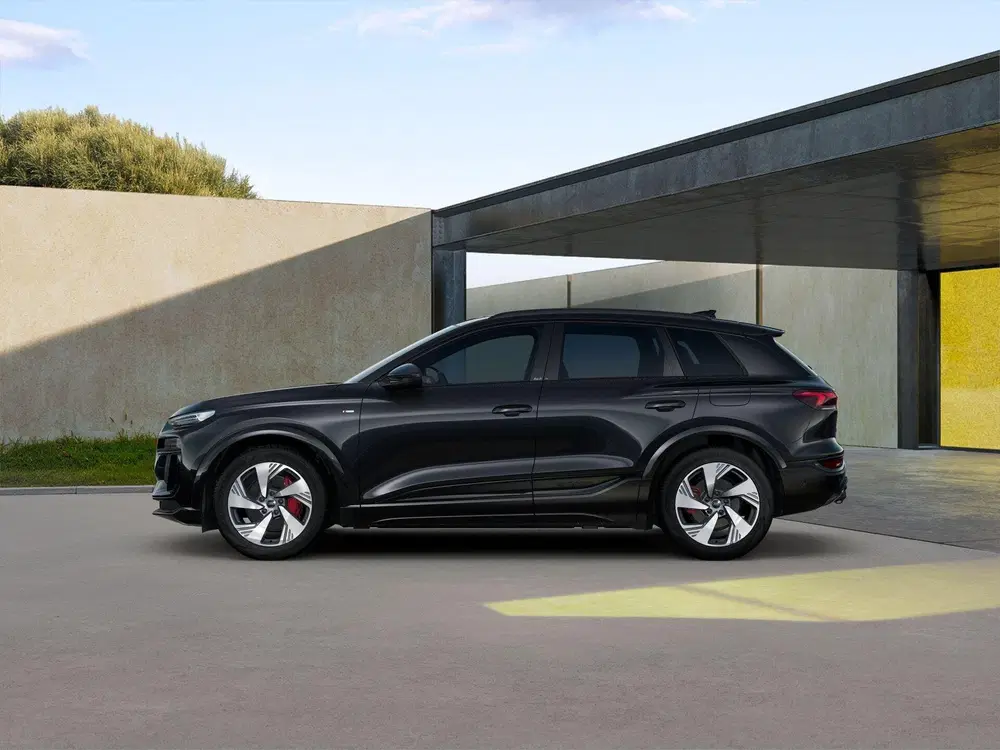 Audi Q6 e-tron 252pk S Edition 83 kWh uit 2026, foto 3