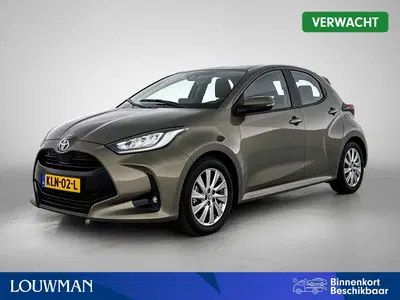 Toyota Yaris 1.5 Hybrid 115 Business Plus uit 2023