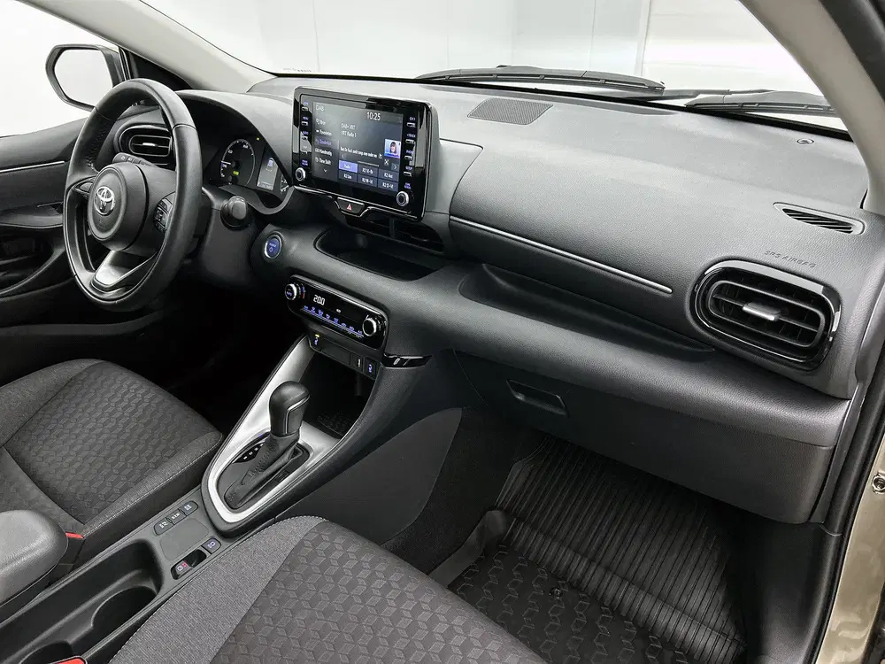 Toyota Yaris 1.5 Hybrid 115 Business Plus uit 2023, foto 6