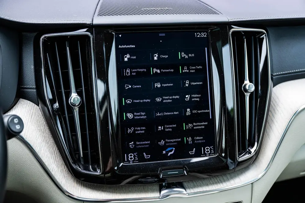 Volvo XC60 2.0 T8 Twin Engine AWD Inscription | Harman/Kardo uit 2019, foto 20