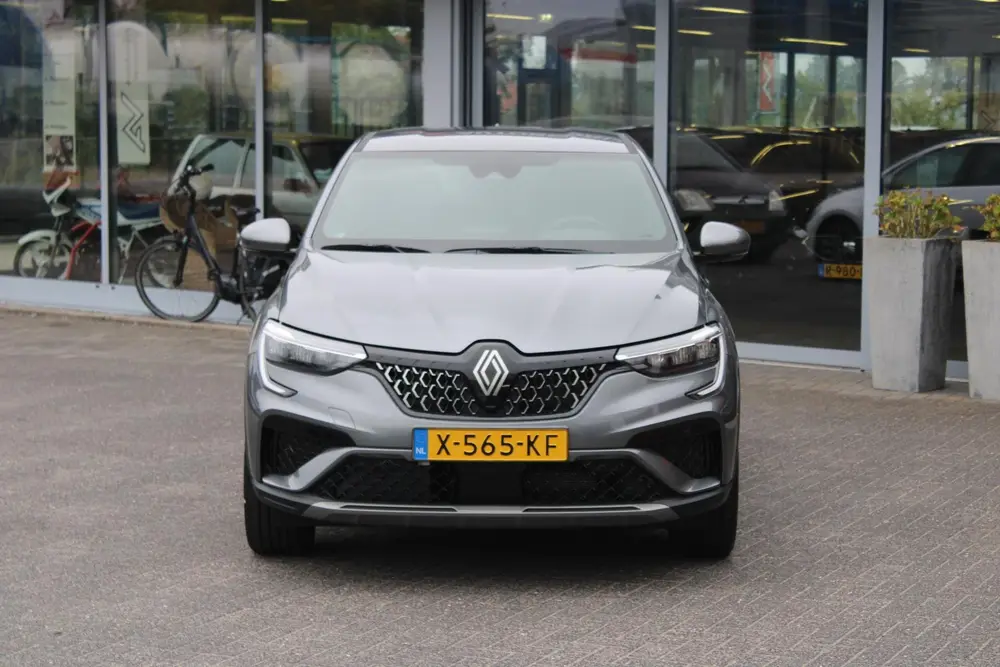 Renault Arkana 1.6 E-Tech full hybrid 145 techno NL Auto uit 2023, foto 2
