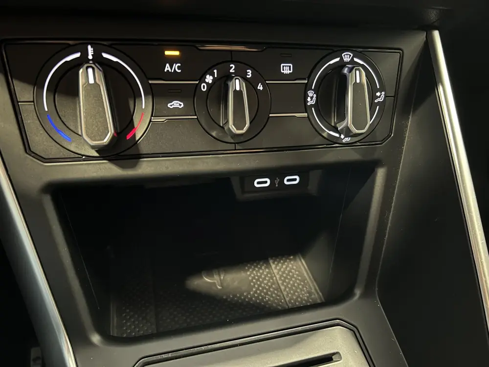 Volkswagen Taigo 1.0 TSI Life | Navigatie/Android Auto/Apple uit 2022, foto 17