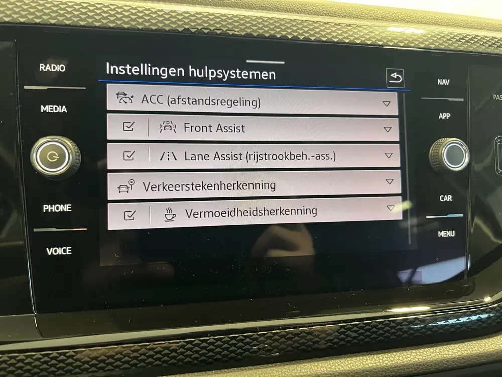 Volkswagen Taigo 1.0 TSI Life | Navigatie/Android Auto/Apple uit 2022, foto 19