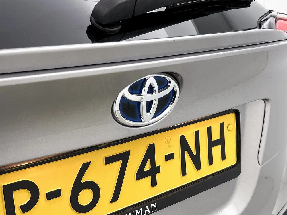 Toyota C-Hr 1.8 Hybrid Dynamic | Navigatie | Airco | Achteru uit 2019, foto 20