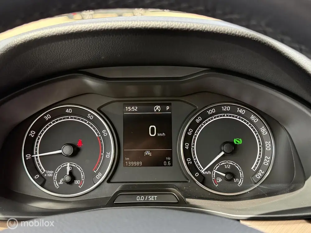 Skoda Scala 1.0 TSI Style AUTOMAAT | CARPLAY | PDC | CLIMA uit 2019, foto 15