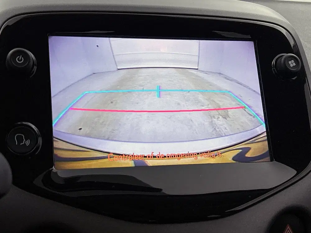 Toyota Aygo 1.0 VVT-i x-play uit 2020, foto 8