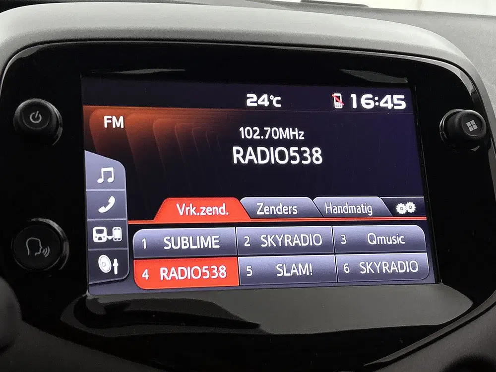 Toyota Aygo 1.0 VVT-i x-play uit 2020, foto 9
