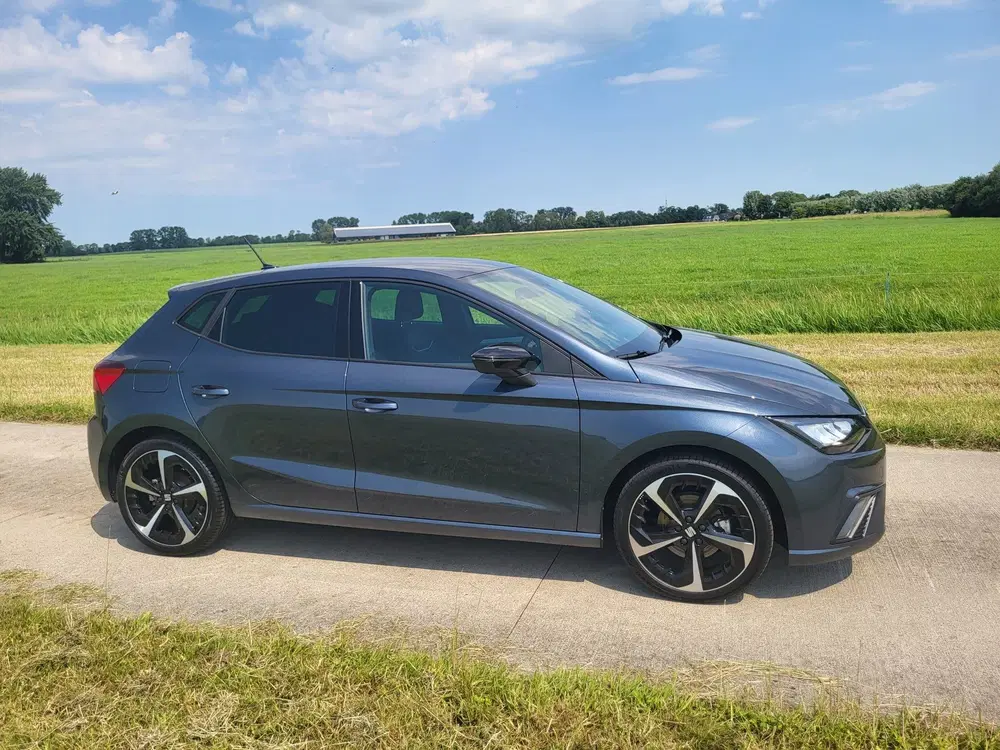 SEAT Ibiza 1.0 EcoTSI FR Business Connect automaat 10 uit 2025, foto 3