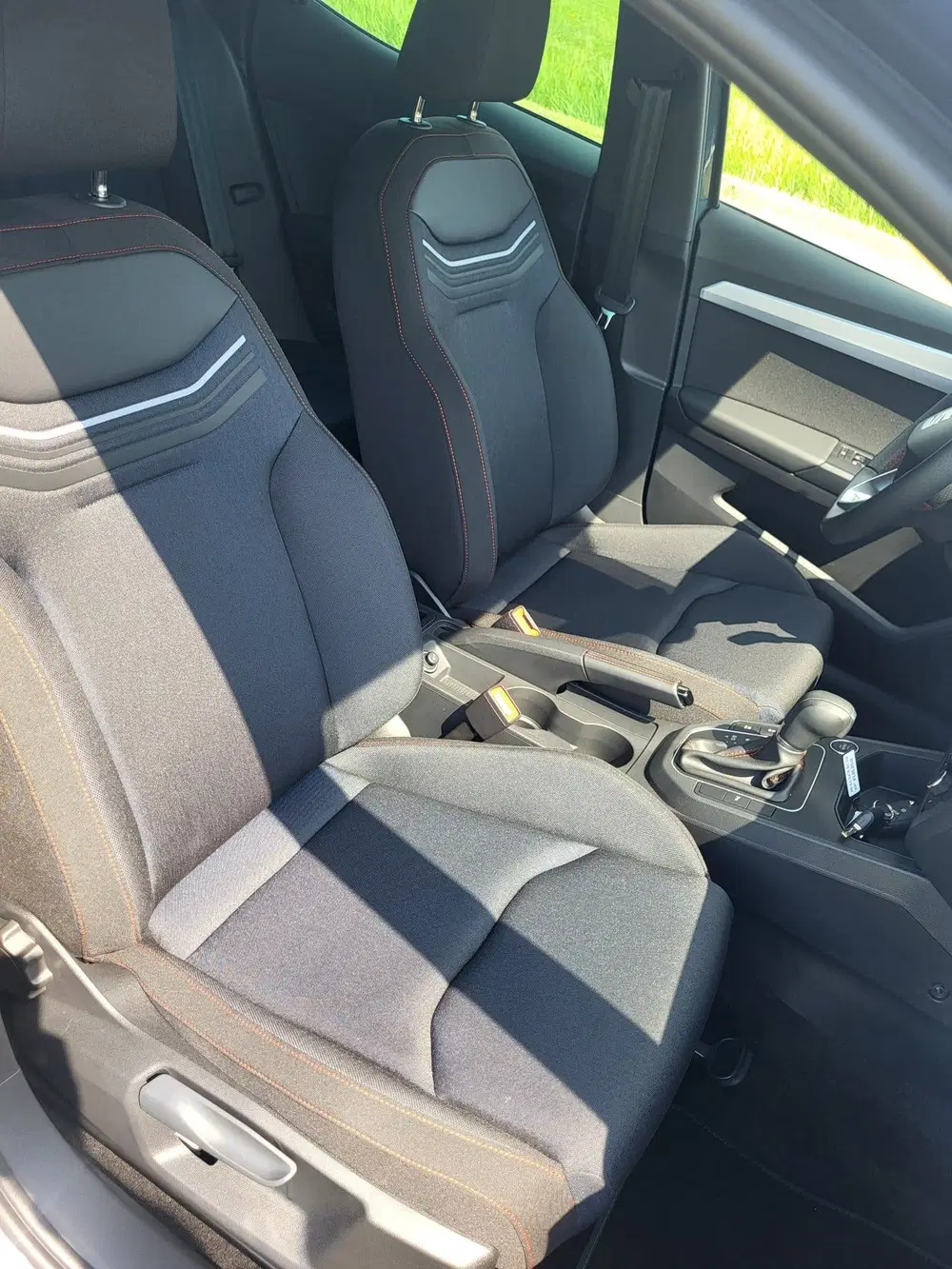 SEAT Ibiza 1.0 EcoTSI FR Business Connect automaat 10 uit 2025, foto 6