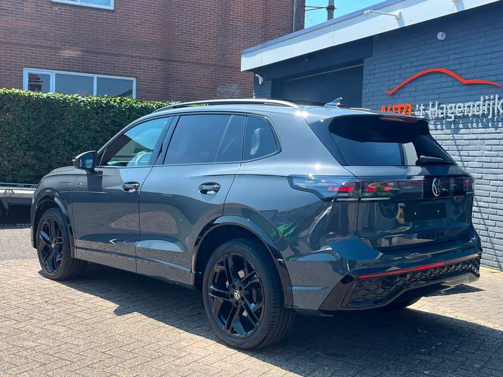 Volkswagen Tiguan 1.5 eHybrid R-Line pano trekh 1EIG 272PK N uit 2024, foto 5