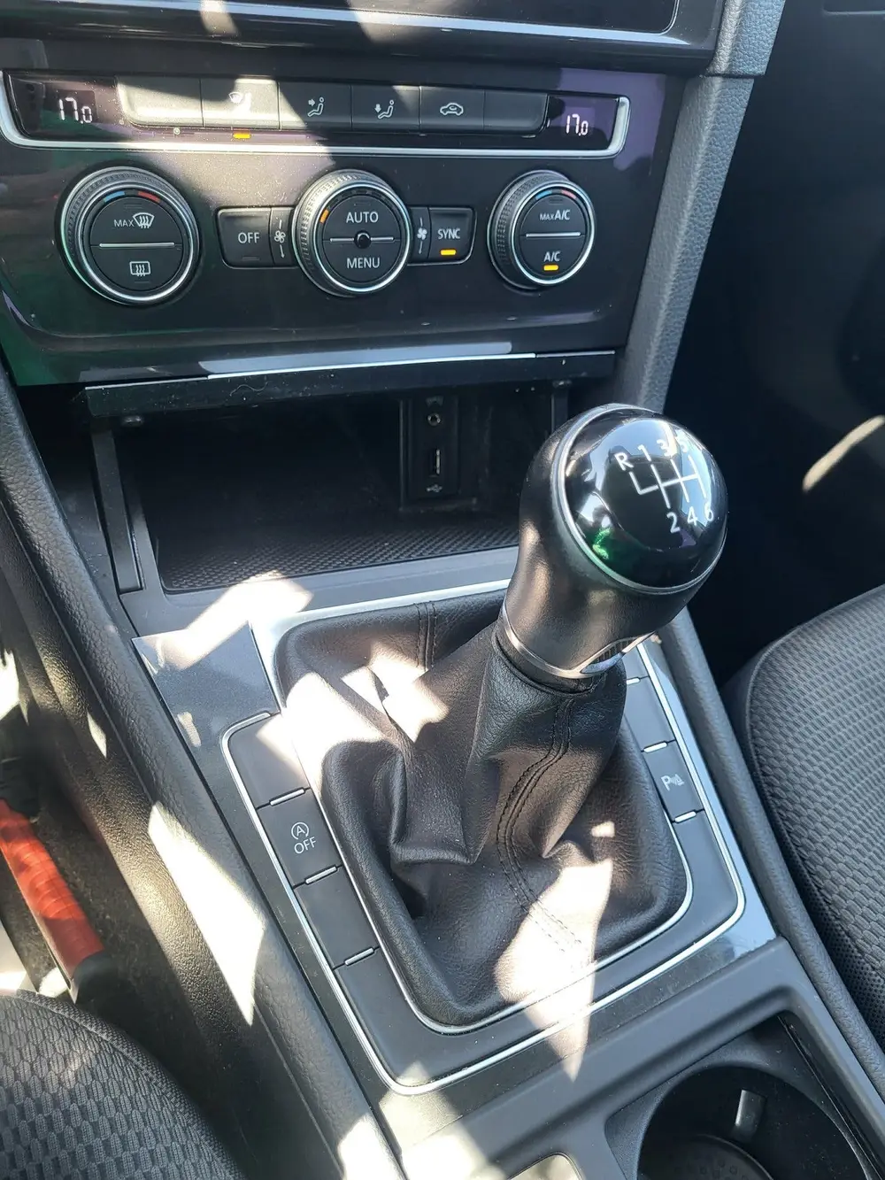 Volkswagen Golf 1.0 TSI 85.511km NAP 18"LMV navi cruise PDC uit 2019, foto 20