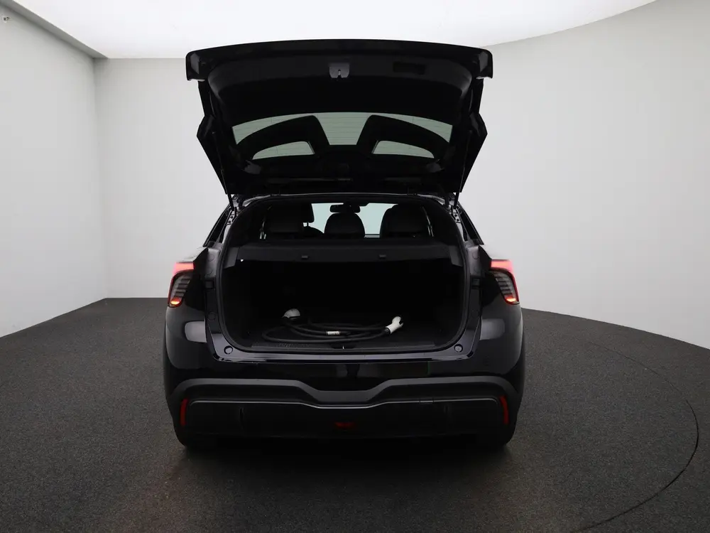 MG MG4 Long Range Luxury 64 kWh All-Season banden uit 2023, foto 11