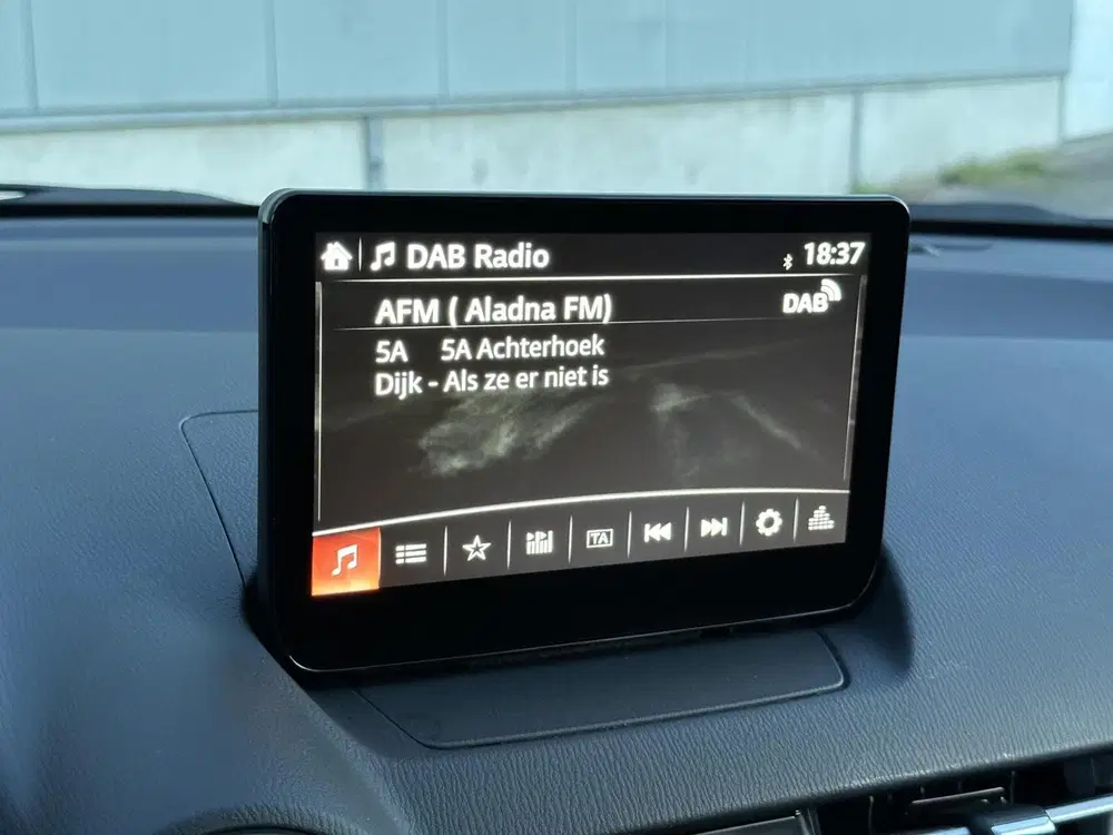 Mazda 2 1.5 Skyactiv-G 2023 Carplay uit 2022, foto 19