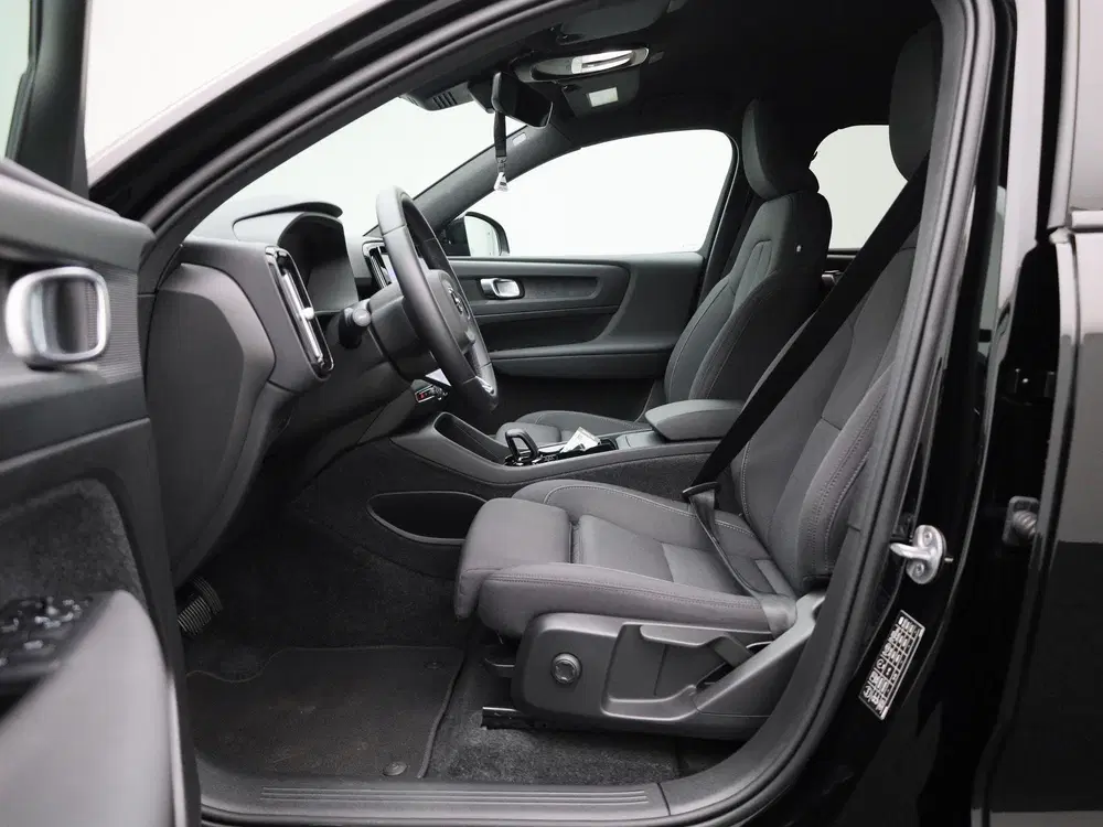 Volvo XC40 Recharge Core 70 kWh uit 2023, foto 11