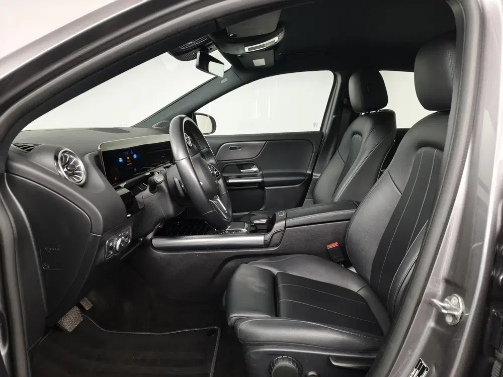 Mercedes-Benz GLA 180 Business Solution uit 2022, foto 7