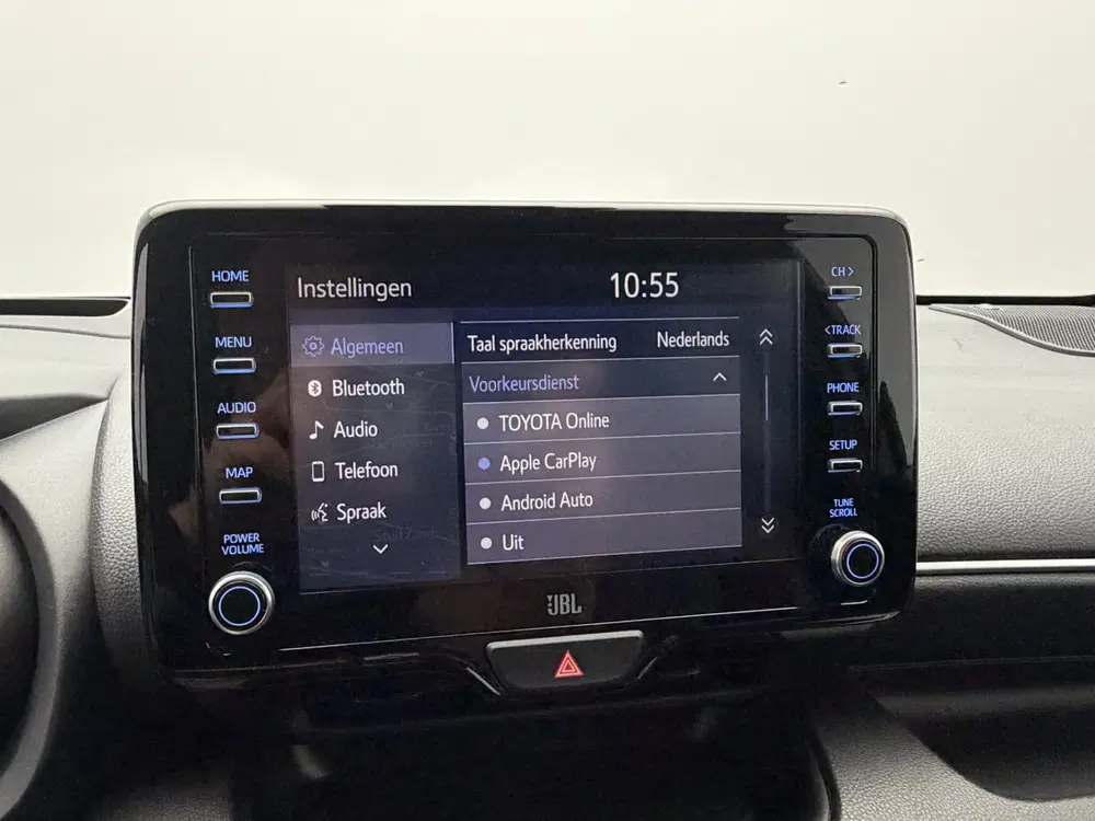 Toyota Yaris 1.5 Hybrid Executive uit 2021, foto 17