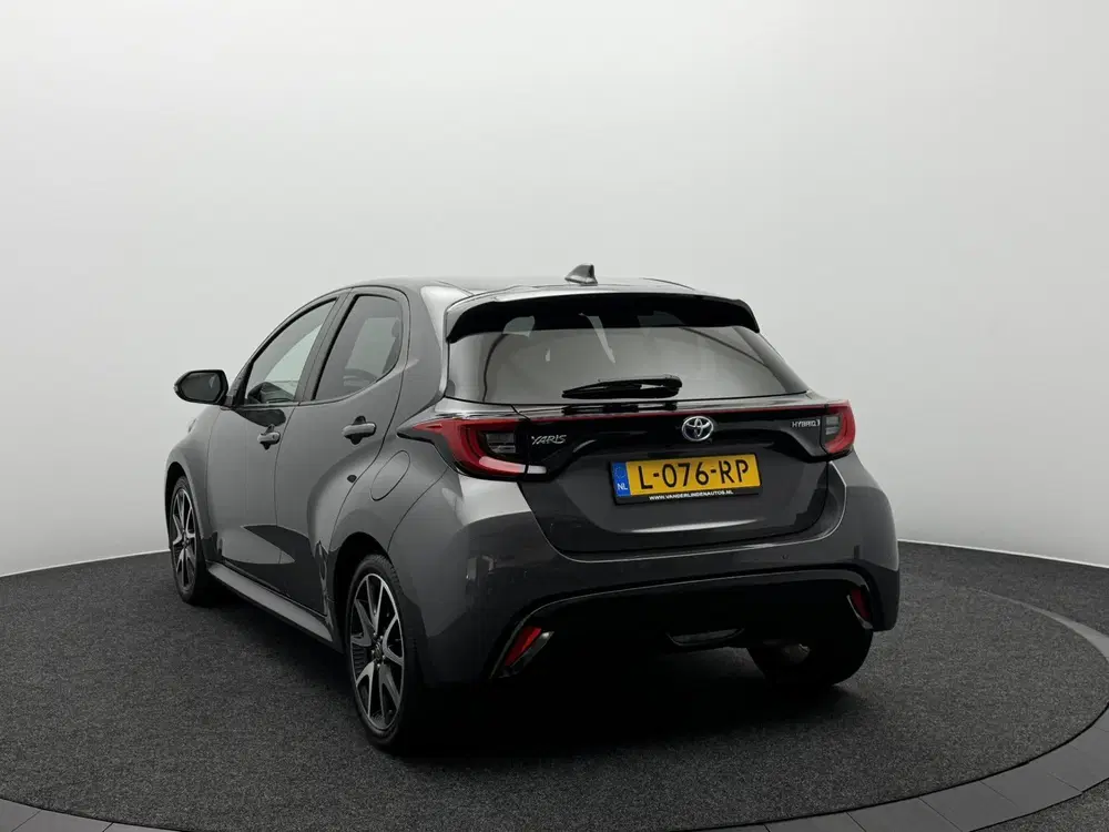 Toyota Yaris 1.5 Hybrid Executive uit 2021, foto 9