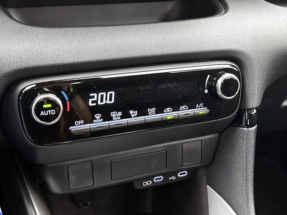 Toyota Yaris 1.5 Hybrid 115 Active (bj 2025 uit 2025, foto 12