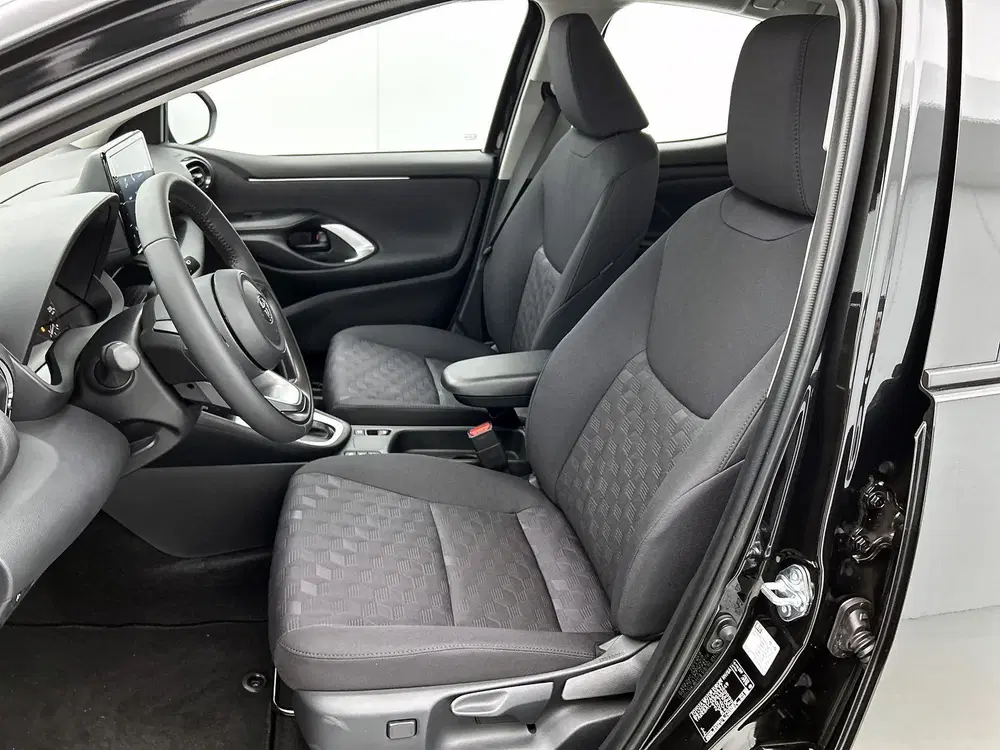 Toyota Yaris 1.5 Hybrid 115 Active (bj 2025 uit 2025, foto 19